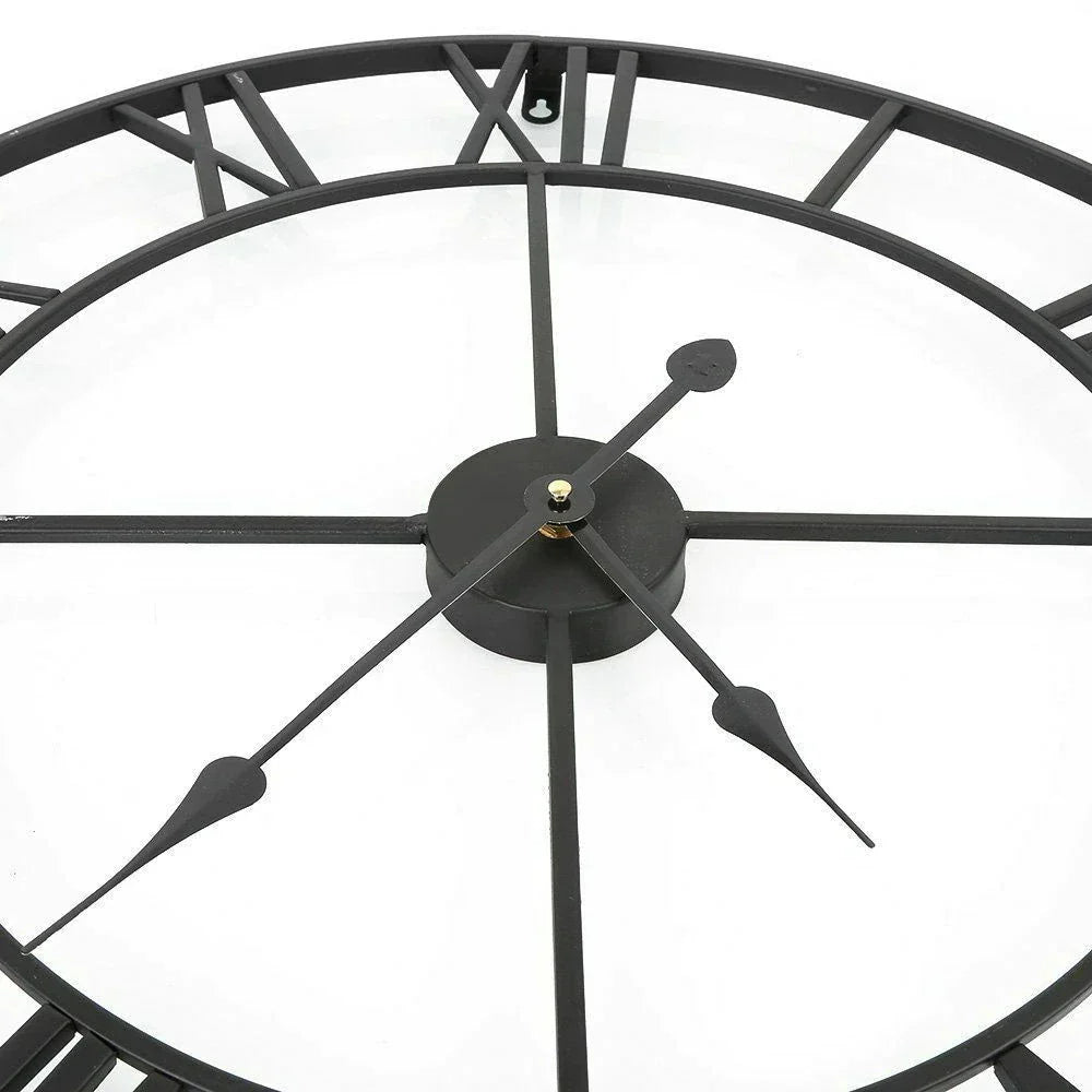 RetroRoman - Horloge Métallique Majestueuse
