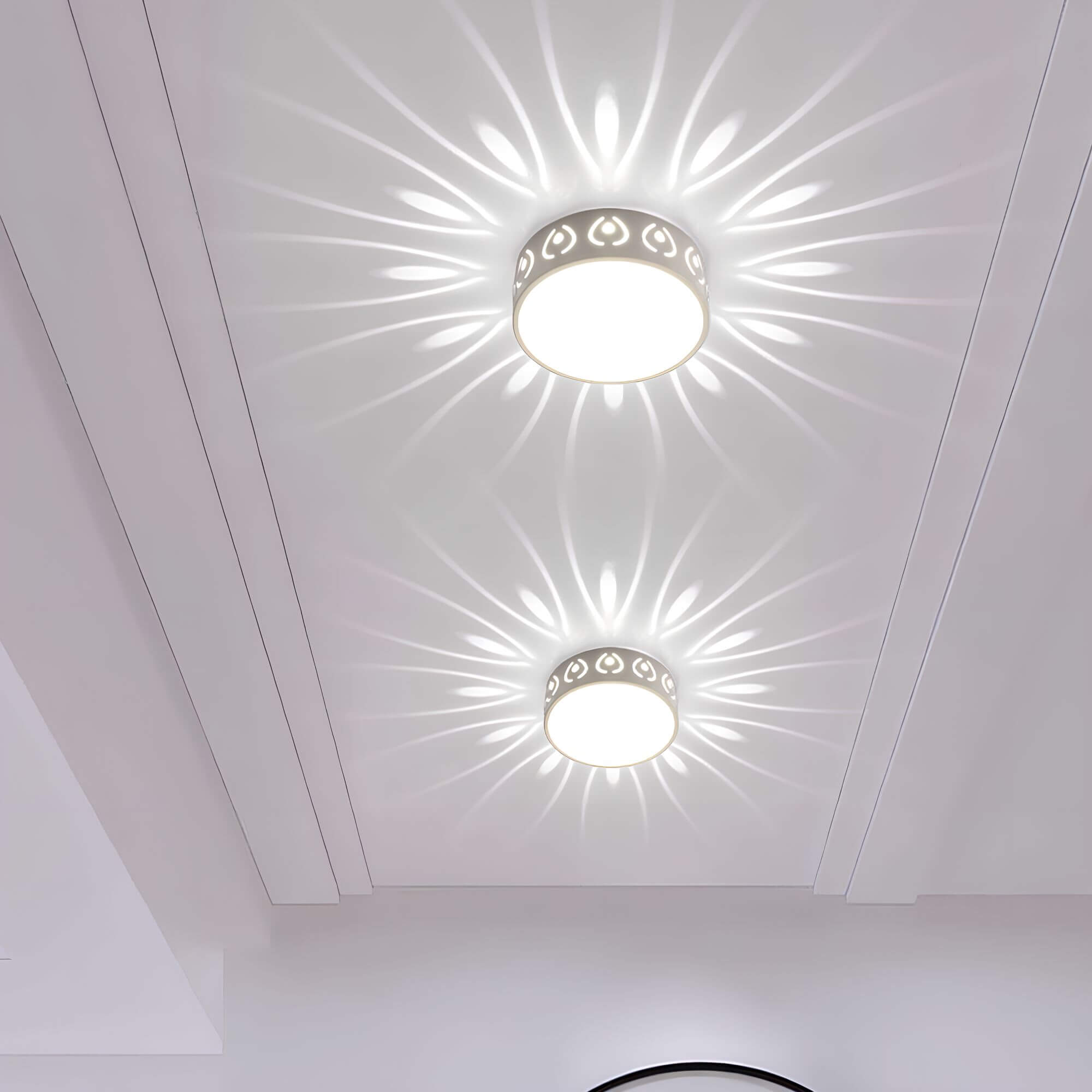 Plafonnier LED Aurora - Éclairage Ambiant avec des Motifs Élégants