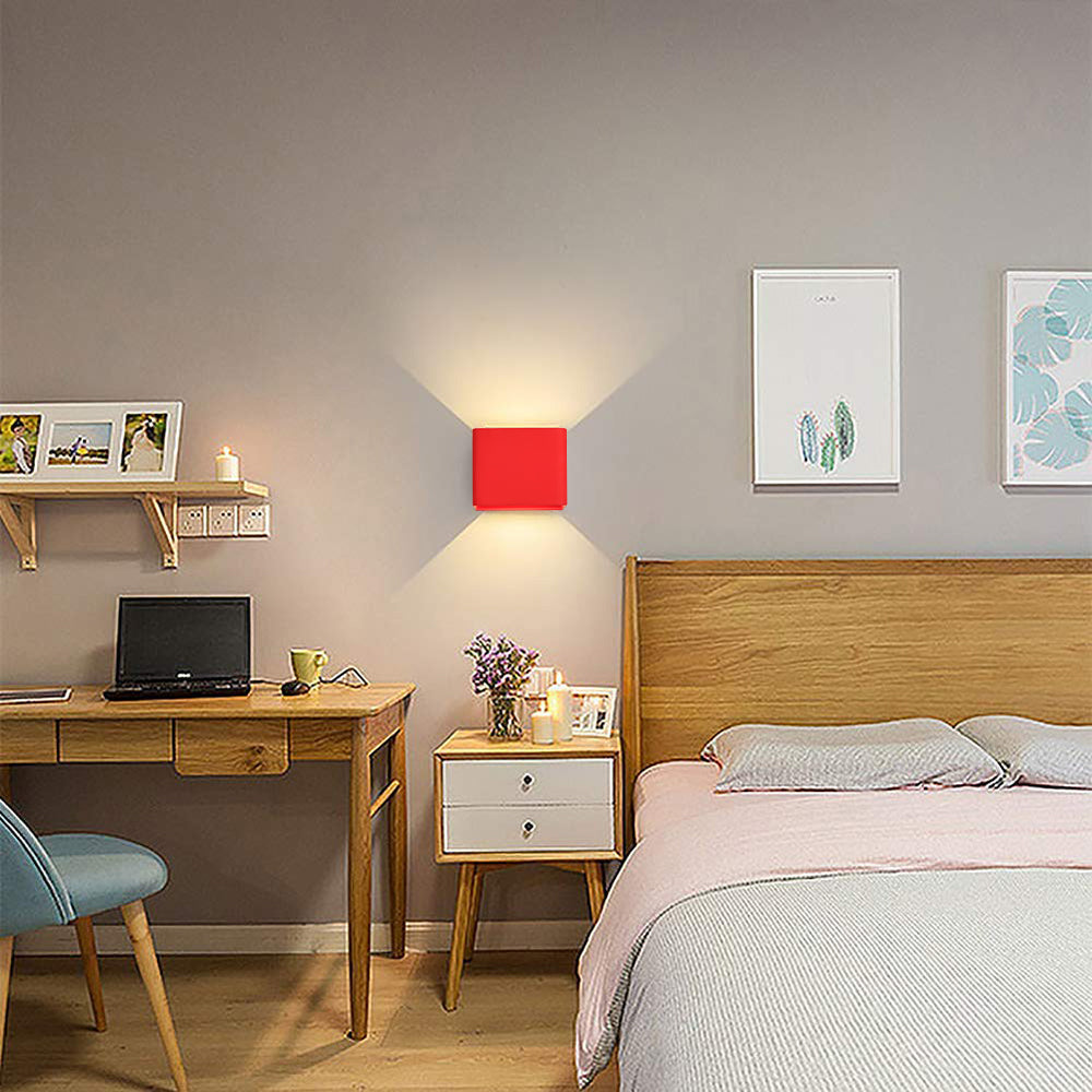 Cubo – Applique Murale Carrée au Design Moderne