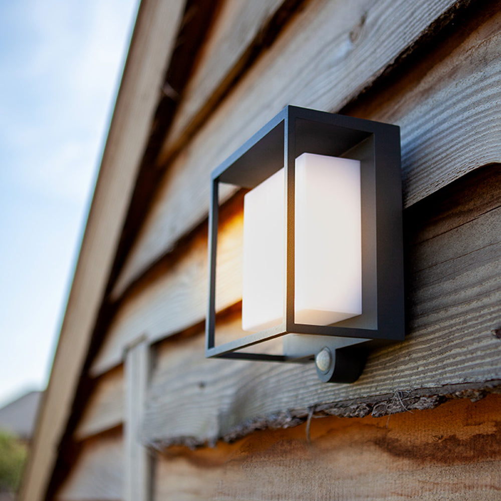 Lampe murale solaire extérieure avec éclairage