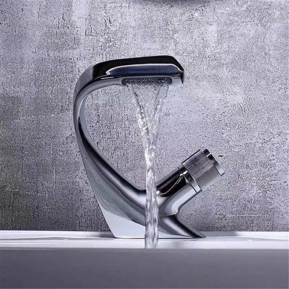 Skanto | AQUACASCADE Robinet de lavabo – Robinet de salle de bain moderne en cascade en laiton massif