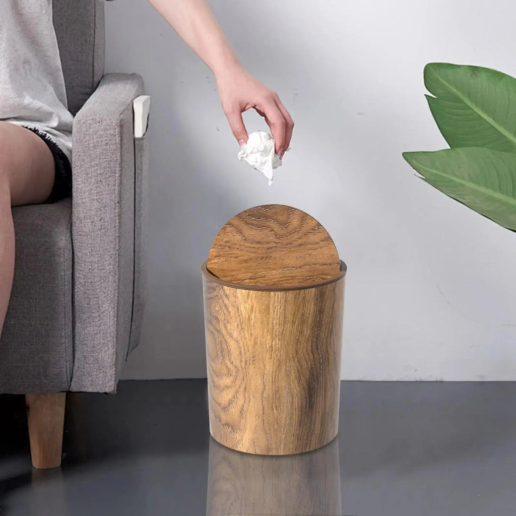 Poubelle avec couvercle basculant | Aspect bois | Silencieuse et Hygiénique | HyggeBin