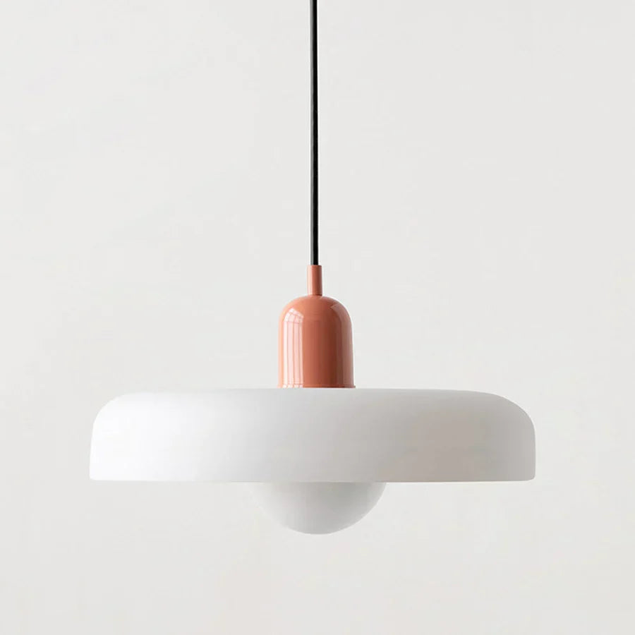 Suspension en verre scandinave pour une élégance intemporelle
