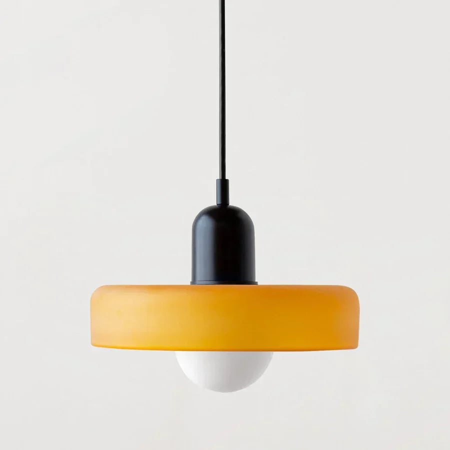 Suspension en verre scandinave pour une élégance intemporelle