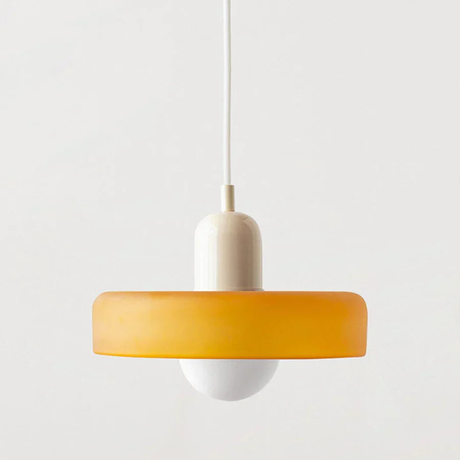 Suspension en verre scandinave pour une élégance intemporelle