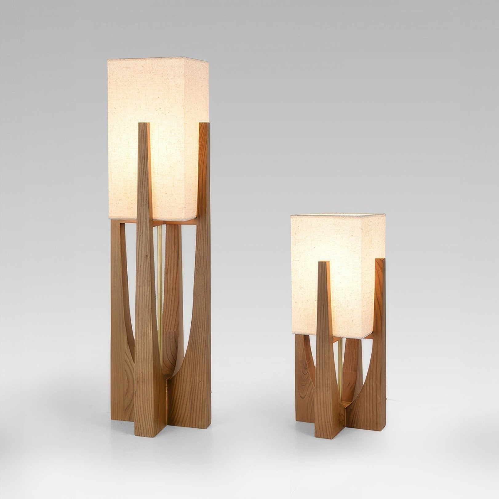 Lampe sur pied au design japonais en bois