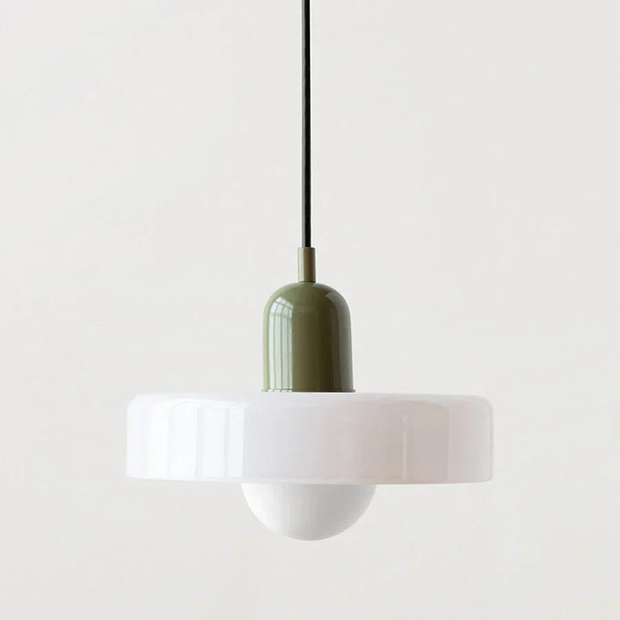 Suspension en verre scandinave pour une élégance intemporelle