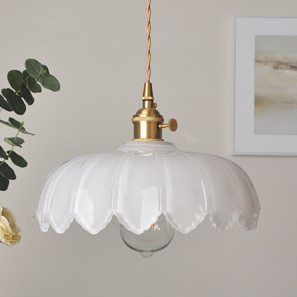 Lumière en verre qui émerveille par ses détails !