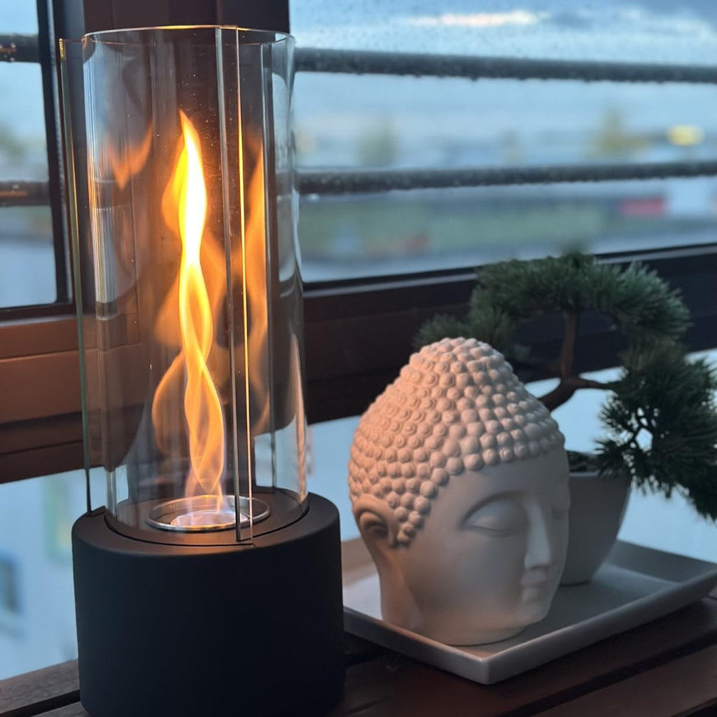 AeviaFlame – Lampe à huile élégante en verre avec cadre en métal pour un éclairage d'ambiance intemporel