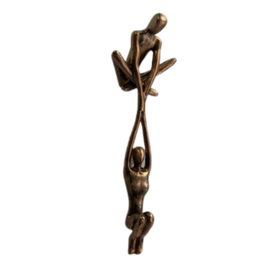Skanto | Amour éternel et force | Sculpture figurative | Décor maison | Décoration unique