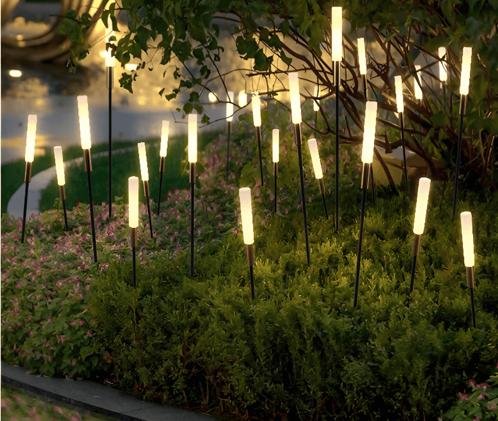 Lampe solaire d'extérieur moderne pour jardin et allée