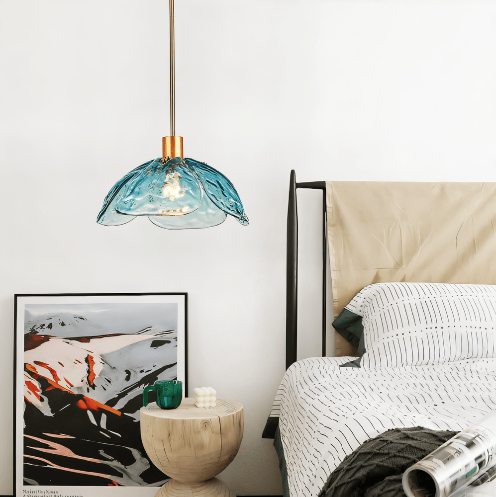 Suspension en verre coloré – design floral avec lumière LED