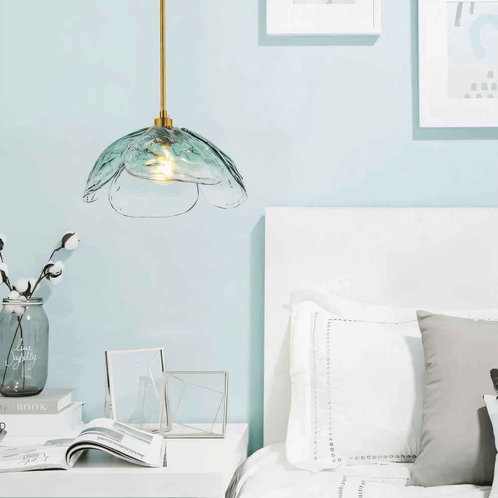 Suspension en verre coloré – design floral avec lumière LED