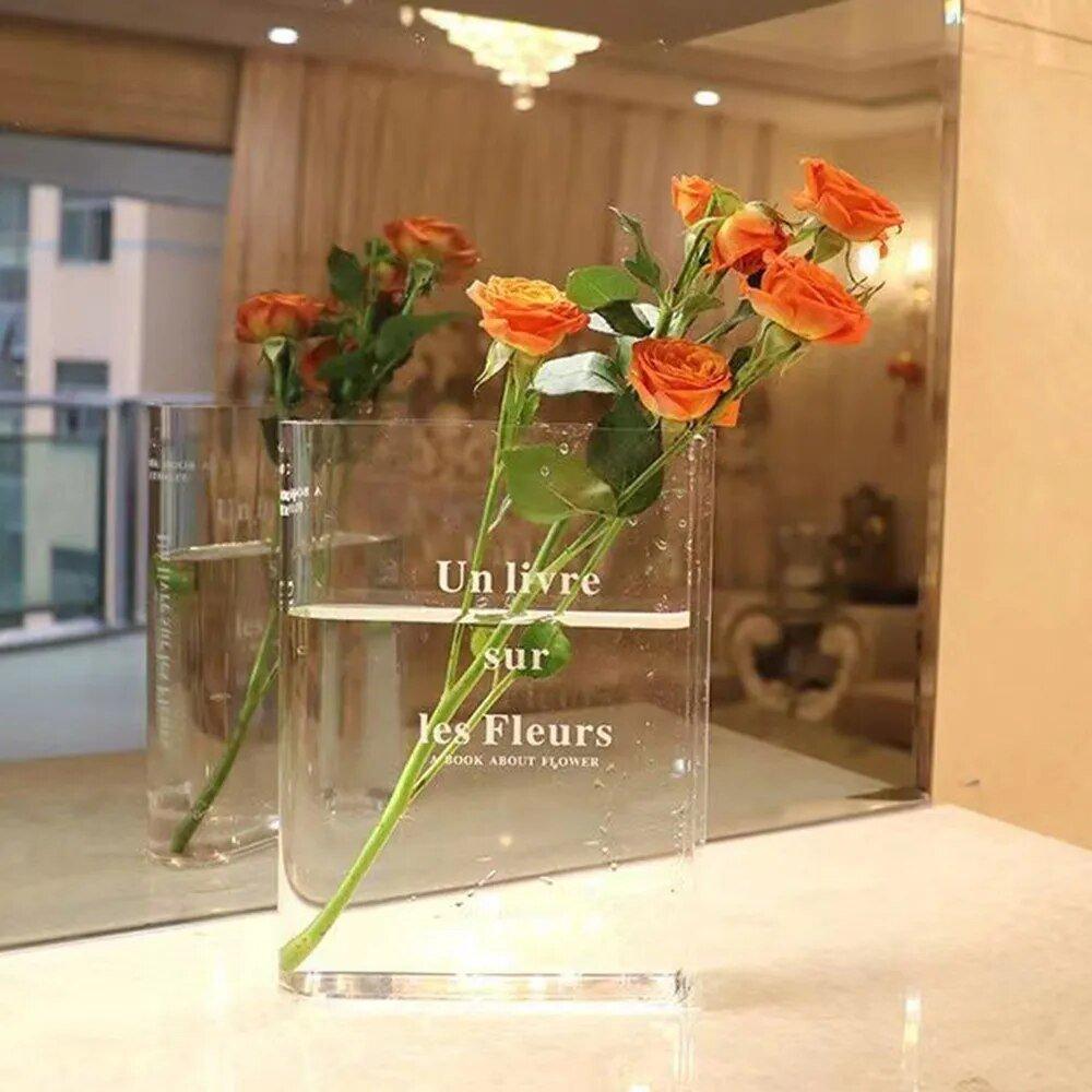 Vases transparents modernes pour des arrangements floraux élégants et une décoration stylée
