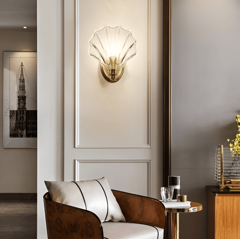 Applique murale en verre et laiton – design minimaliste avec éclairage chaleureux