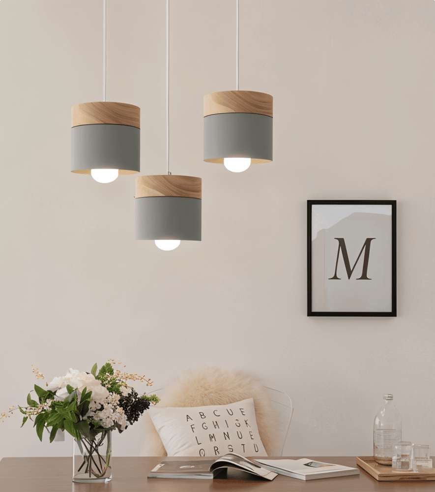 NordicaTube – Suspension en Métal et Bois au Design Cylindrique Moderne