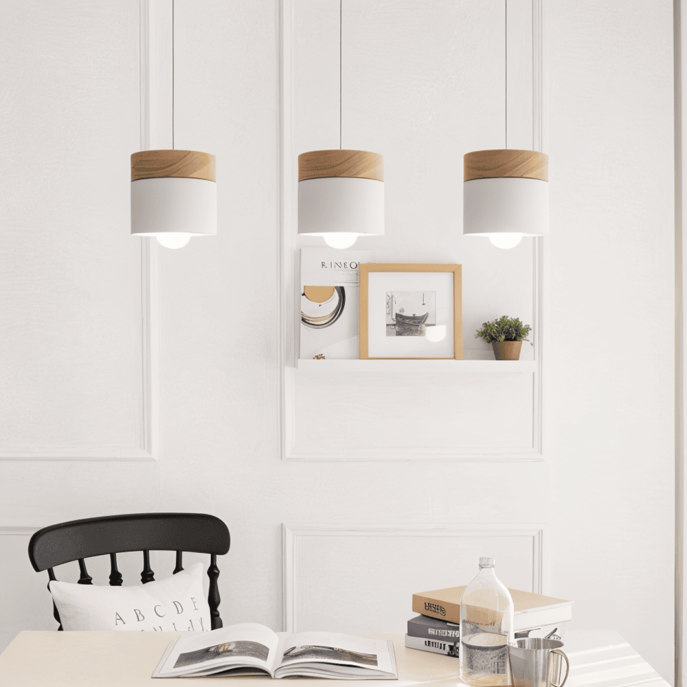 NordicaTube – Suspension en Métal et Bois au Design Cylindrique Moderne