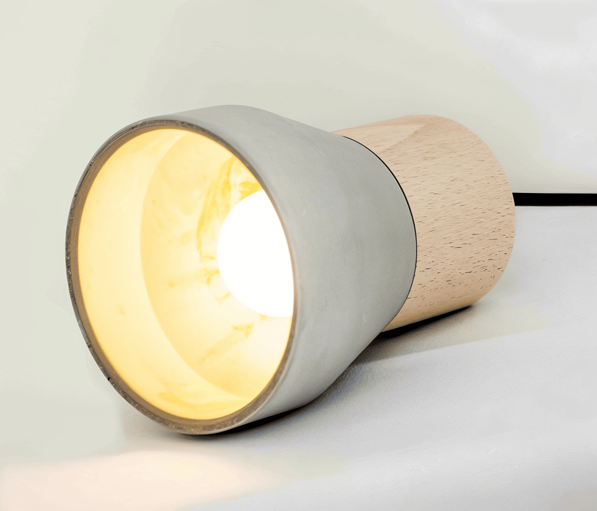 Concrea – Lampe de plafond en béton avec détails en bois