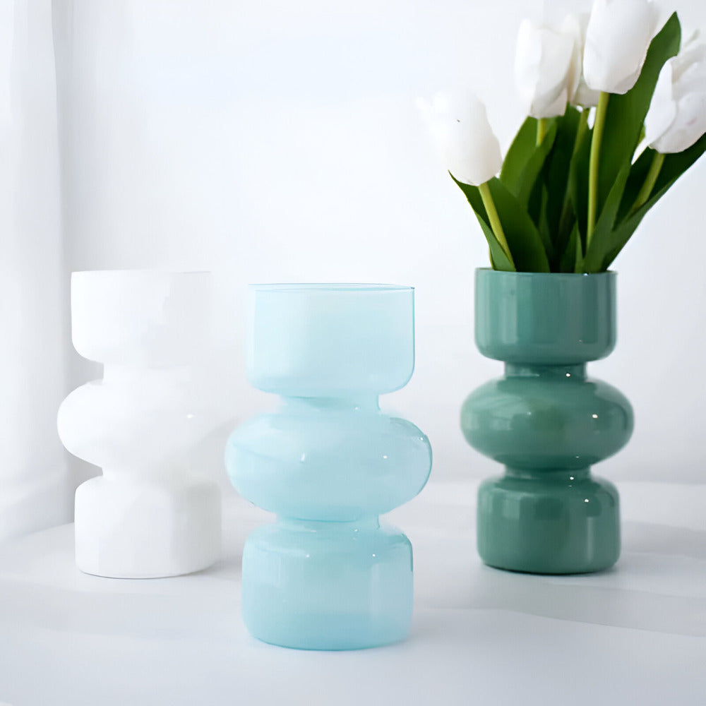 Vases en verre nordiques polyvalents de différentes couleurs pour une décoration élégante