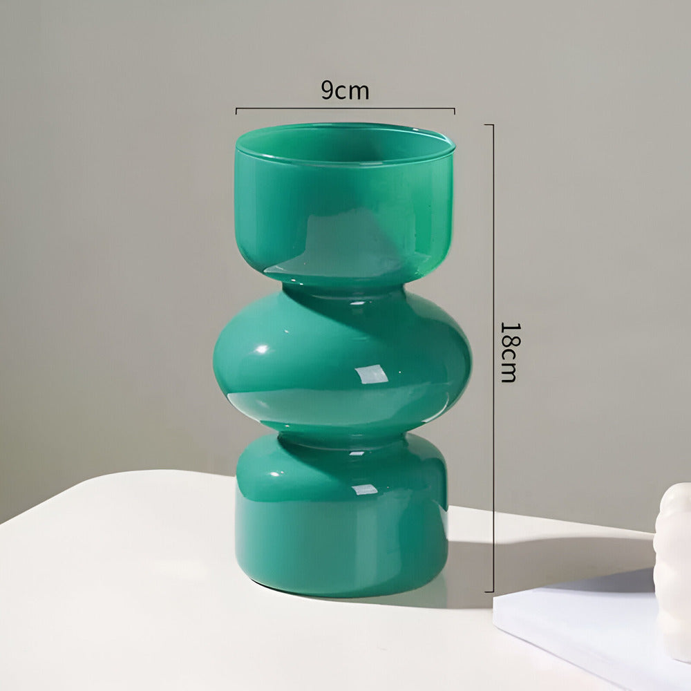Vases en verre nordiques polyvalents de différentes couleurs pour une décoration élégante