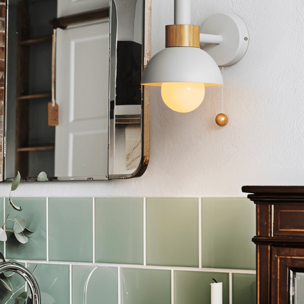 Applique murale en bois et métal – design pastel avec cordon de tirage