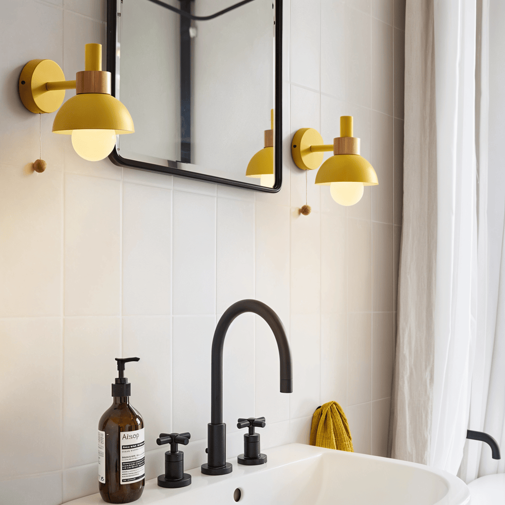 Applique murale en bois et métal – design pastel avec cordon de tirage