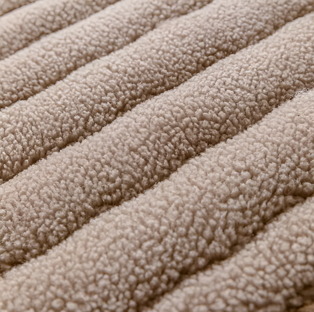 Housse de canapé douce et antidérapante – design en polyester adapté aux animaux de compagnie