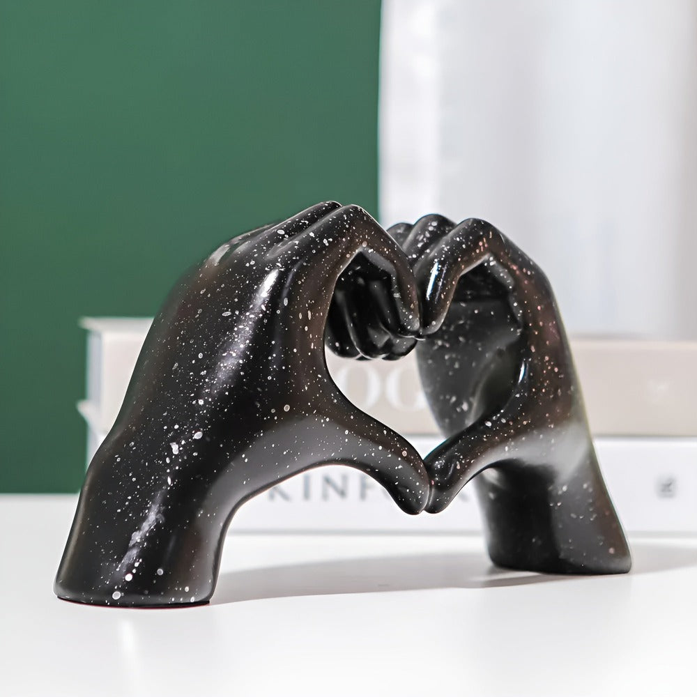 Sculpture de mains entrelacées – décoration moderne de l'amour