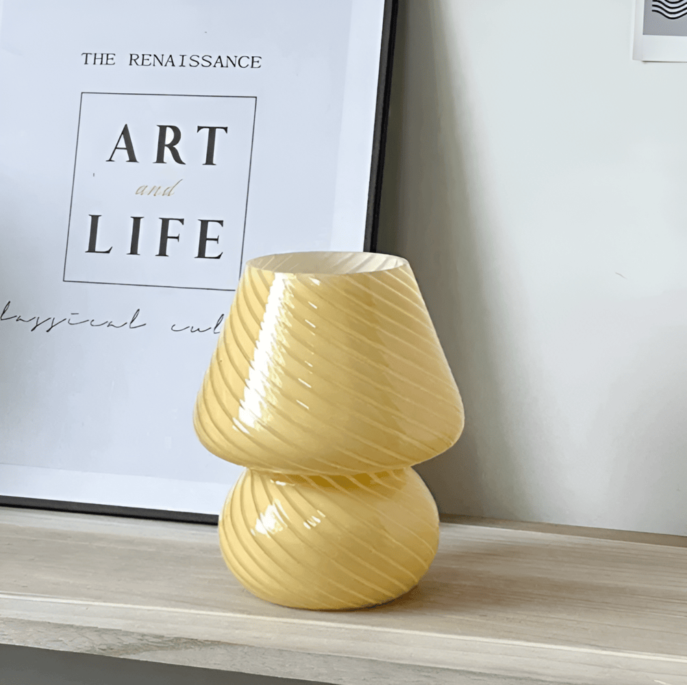 Striped Glow - Une Lampe de Bureau Soufflée à la Main en Verre Rayé