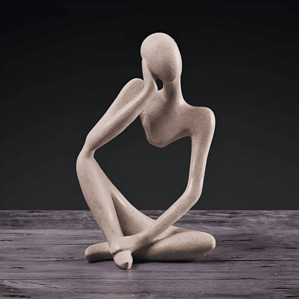 Figure pensante abstraite en résine – sculpture décorative moderne