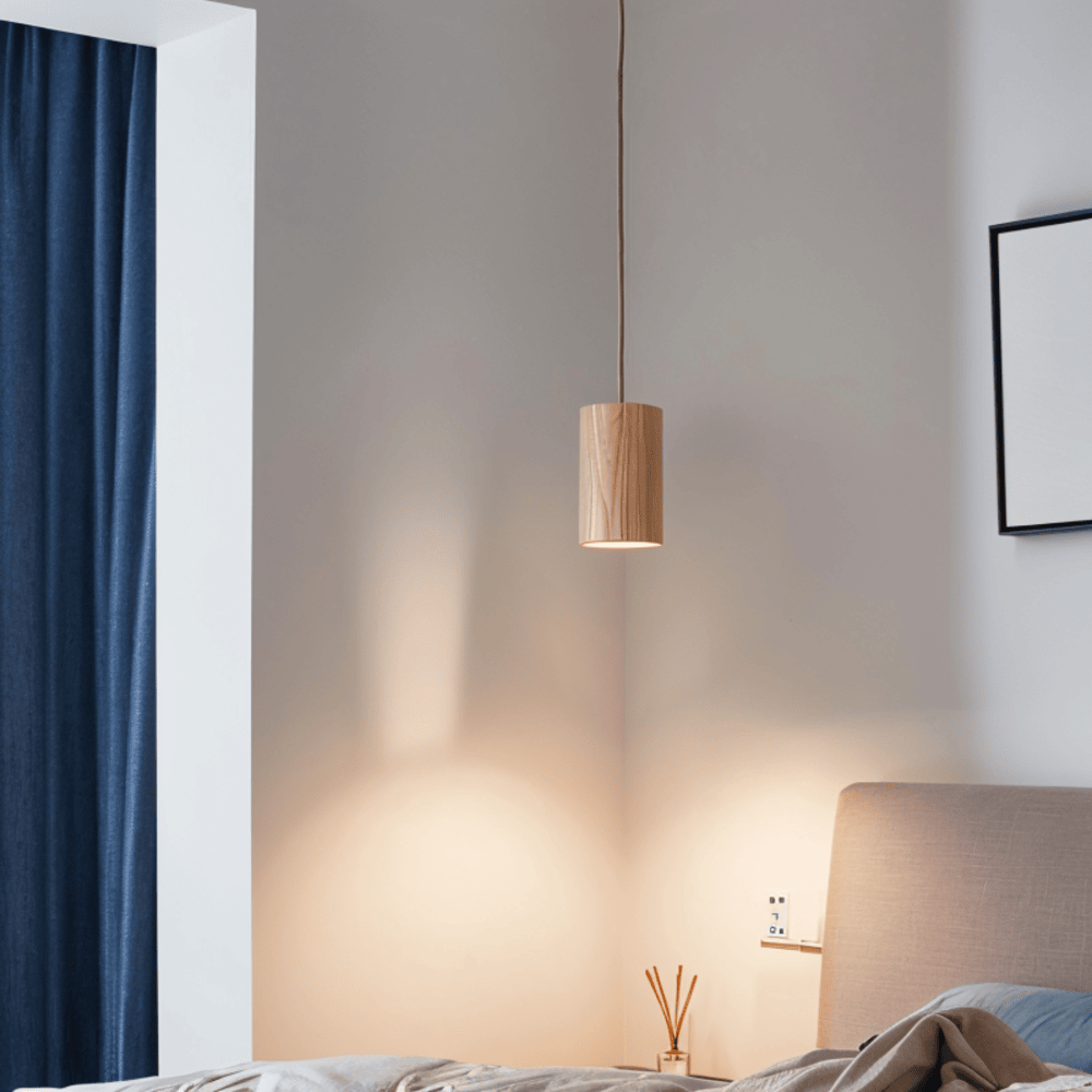 TimberaTube – Suspension en Bois avec Design Cylindrique en Frêne et Acacia