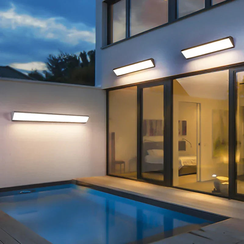 Éclat LED de luxe qui embellira tout espace extérieur !