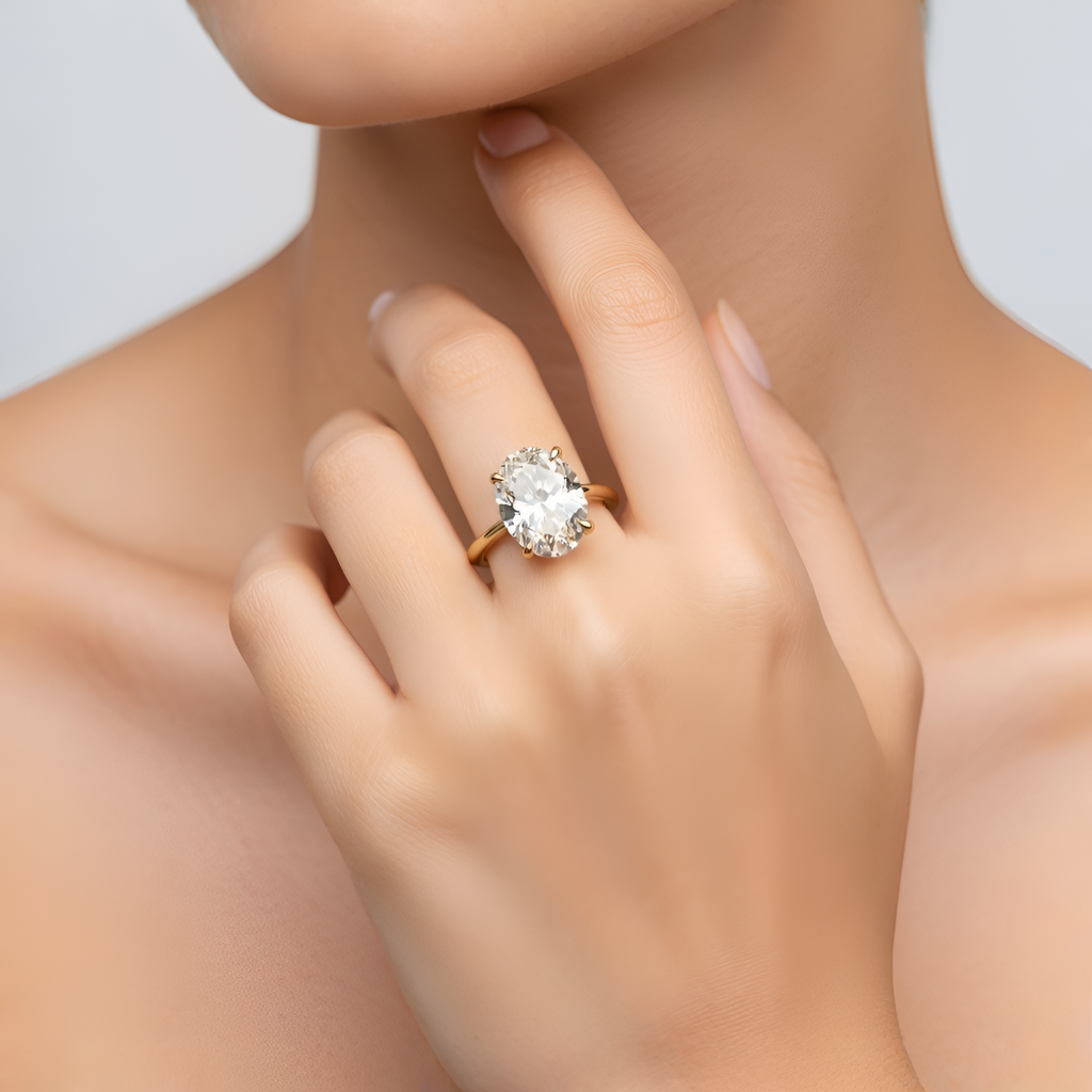 Cassandra - Bague imposante ovale en pierre
