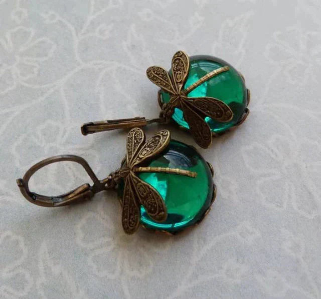 Boucles d'oreilles en or classiques avec une élégance intemporelle
