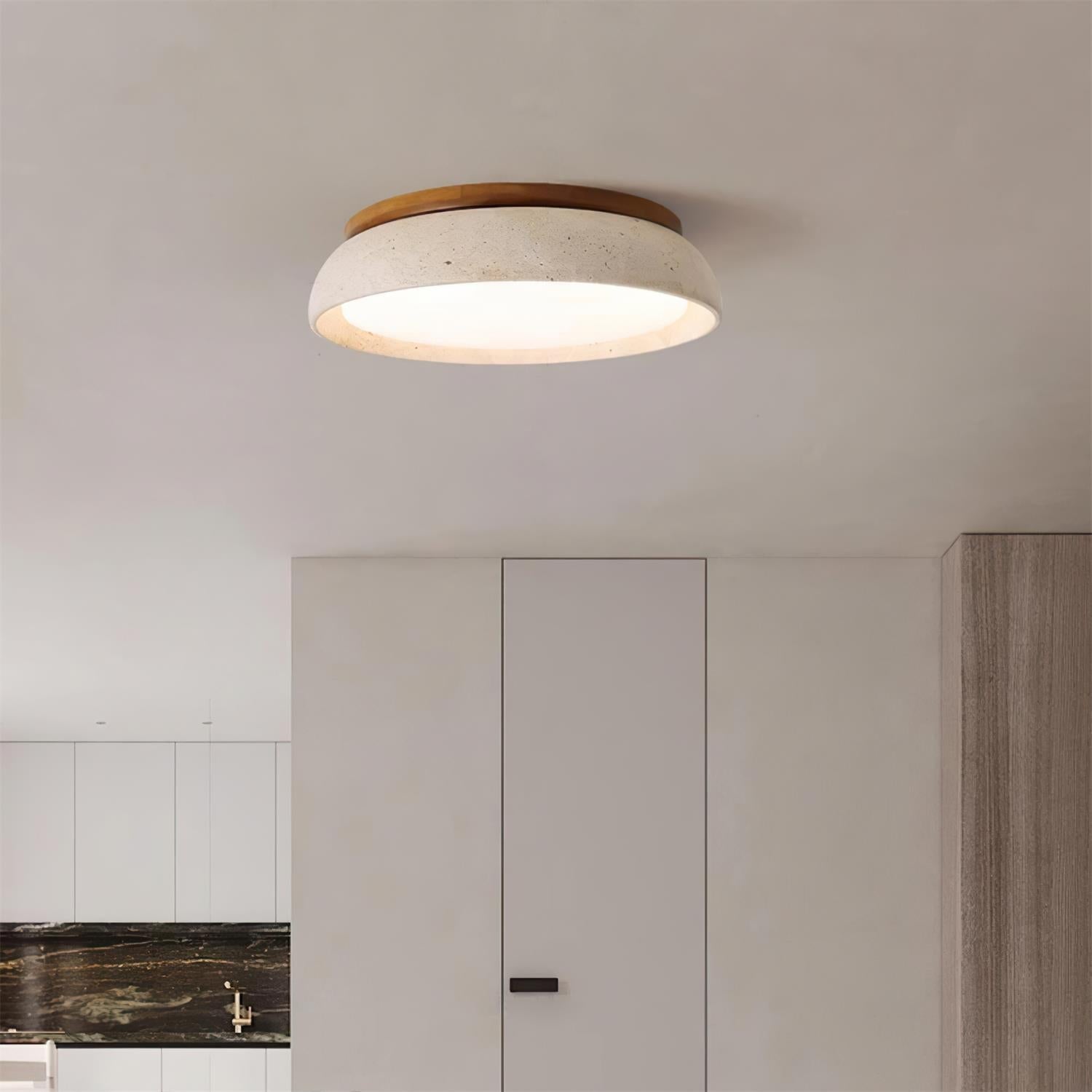 Lampe de plafond en travertin naturel