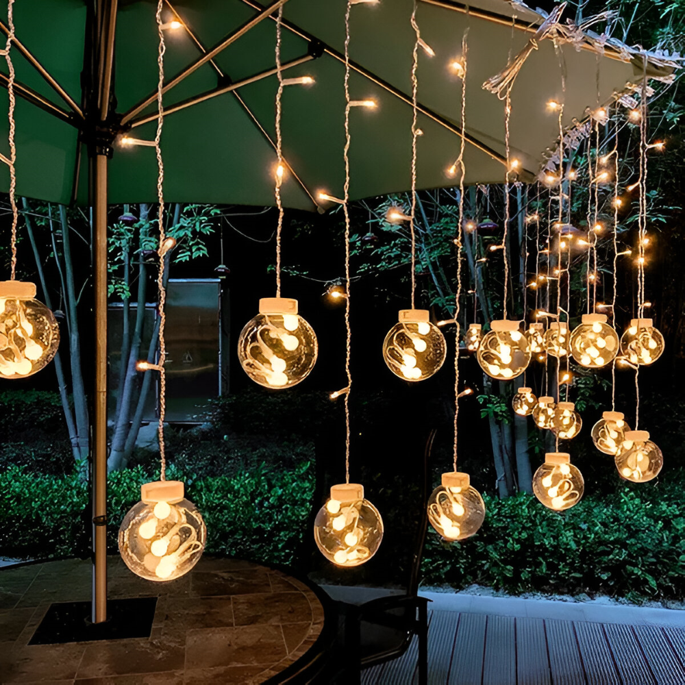 Guirlande lumineuse solaire avec boules – éclairage LED chaud pour l'intérieur et l'extérieur