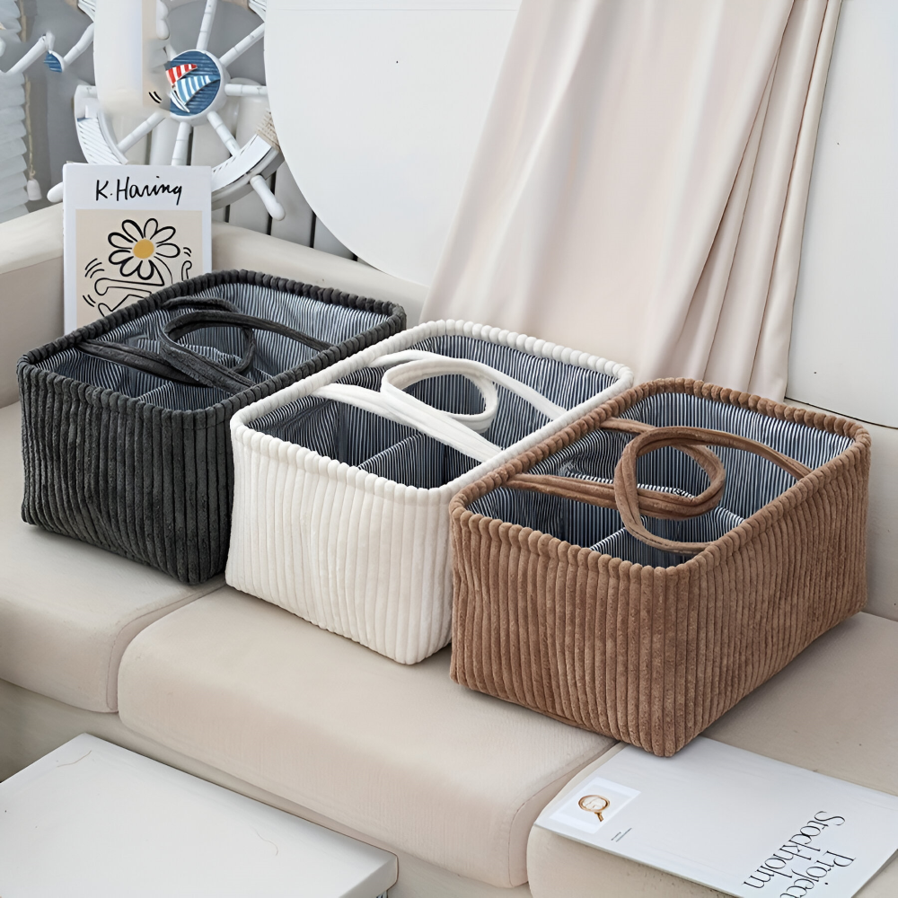 Panier de rangement avec compartiments pour couches et articles pour bébé