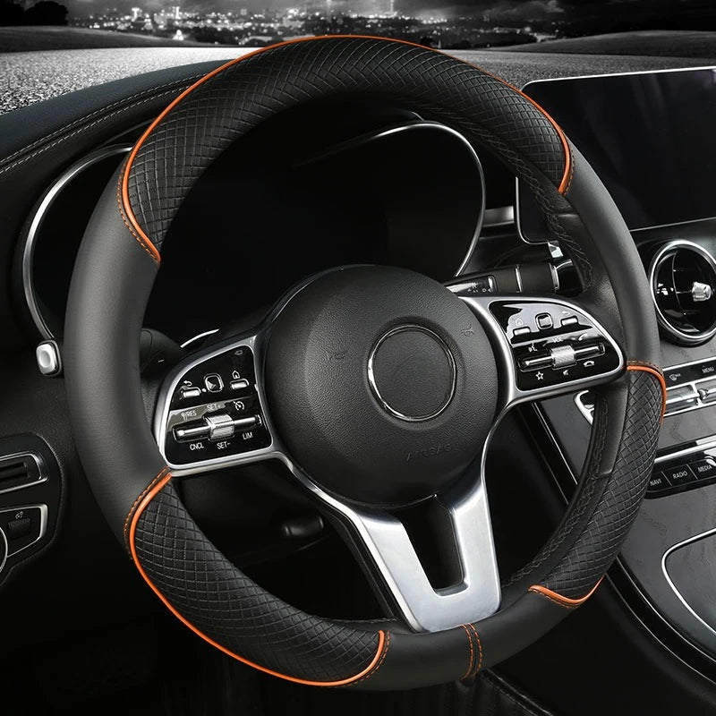 ROADLUX - Housse de volant en cuir synthétique premium conçue avec une texture anti-glissement en diamant pour un confort de conduite et un contrôle améliorés