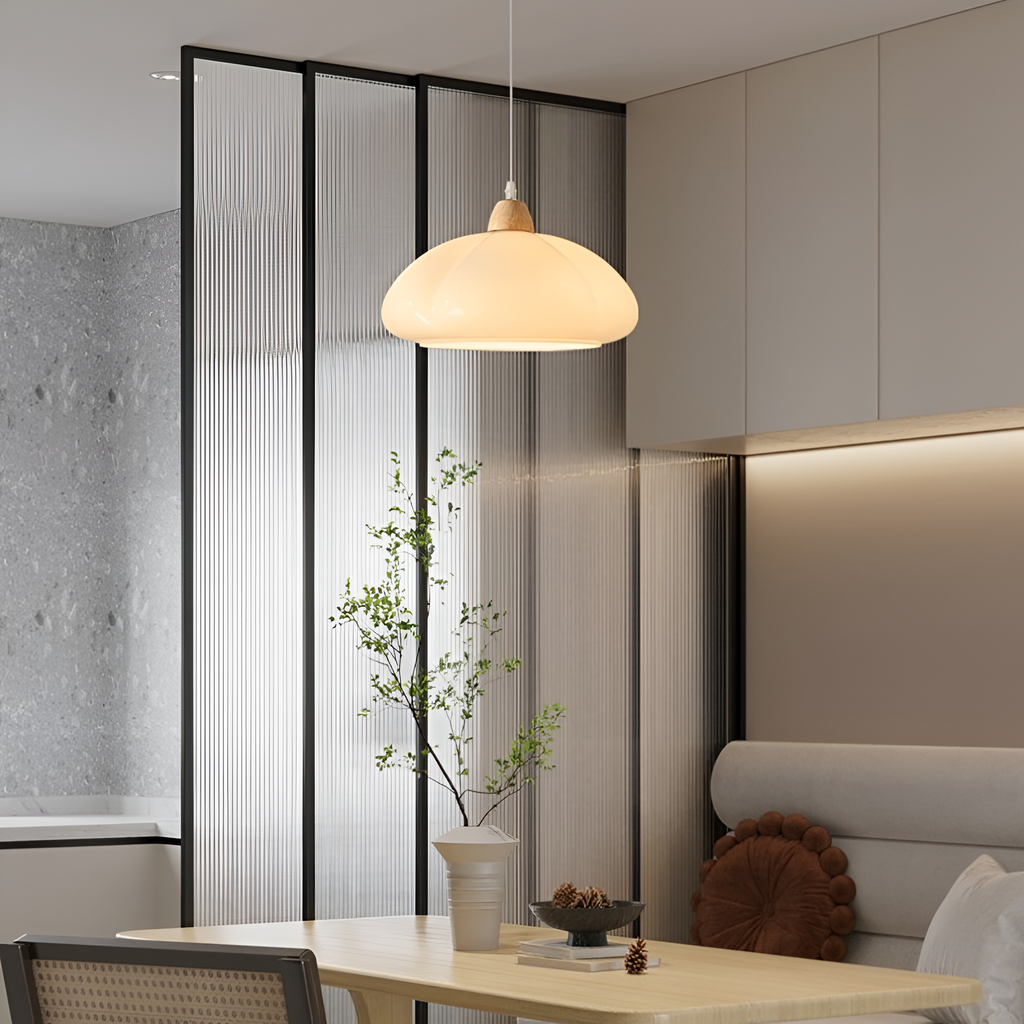 Suspension en verre et bois – lampe rétro au design nordique