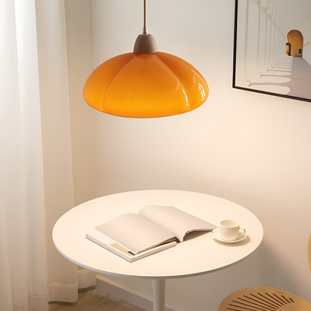 Suspension en verre et bois – lampe rétro au design nordique
