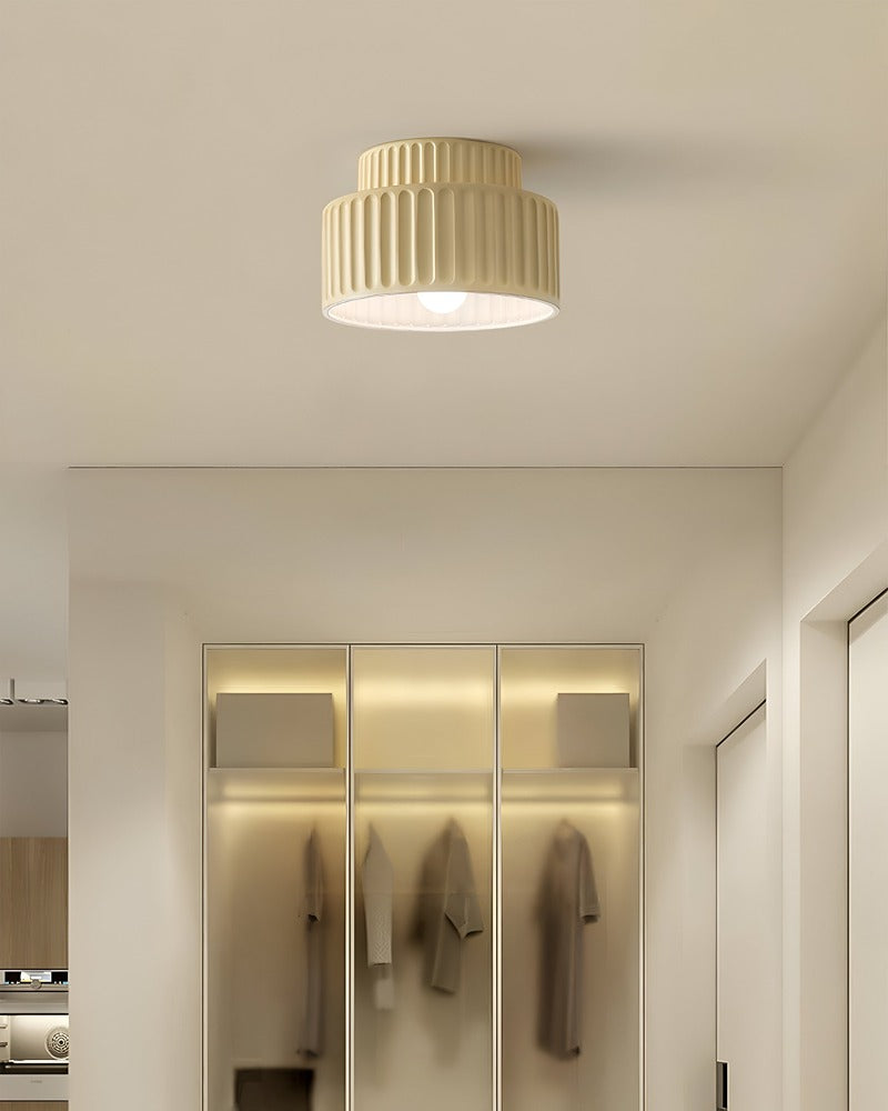 Ribello – Lampe de Plafond Blanche en Résine avec Design Rainuré