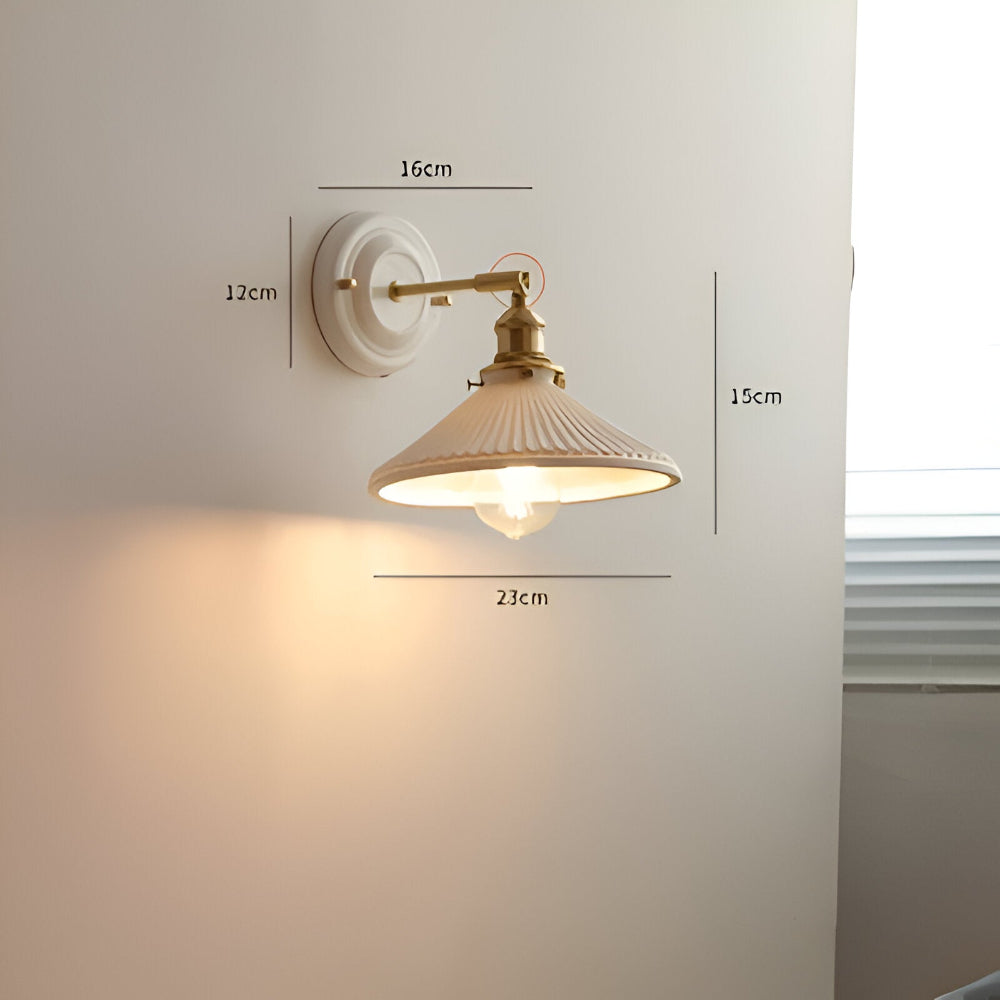 Applique murale en céramique blanche et cuivre – design rustique et champêtre