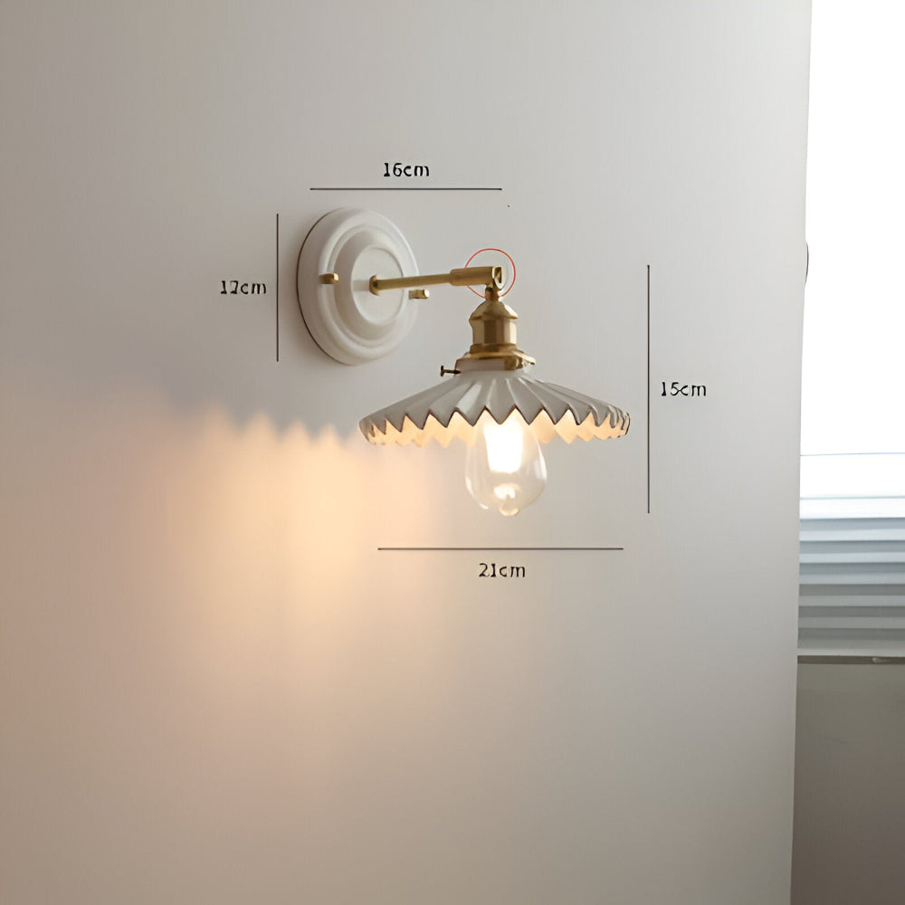 Applique murale en céramique blanche et cuivre – design rustique et champêtre