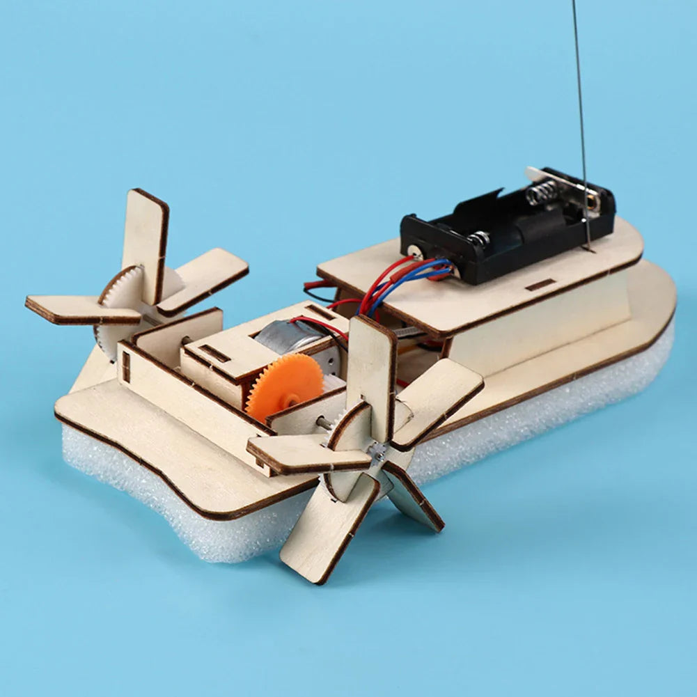 Bateau Éducatif en Bois DIY – Construisez Votre Propre Bateau Jouet Électrique