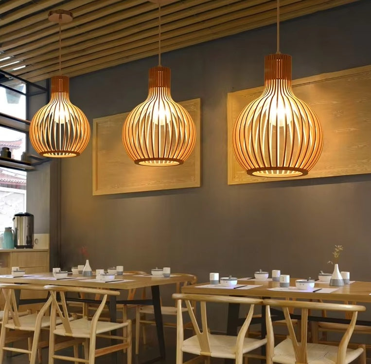 Suspension Natura Orb – Design en Bois Organique pour Intérieurs Chaleureux