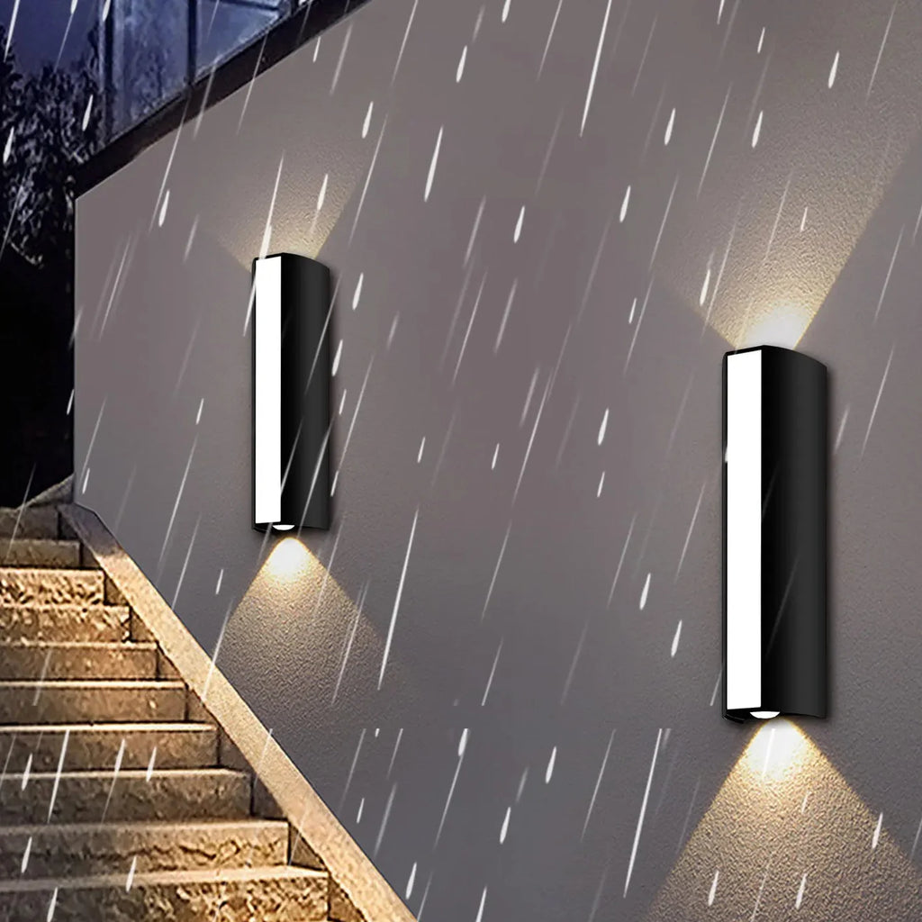 Applique LED étroite pour l'extérieur