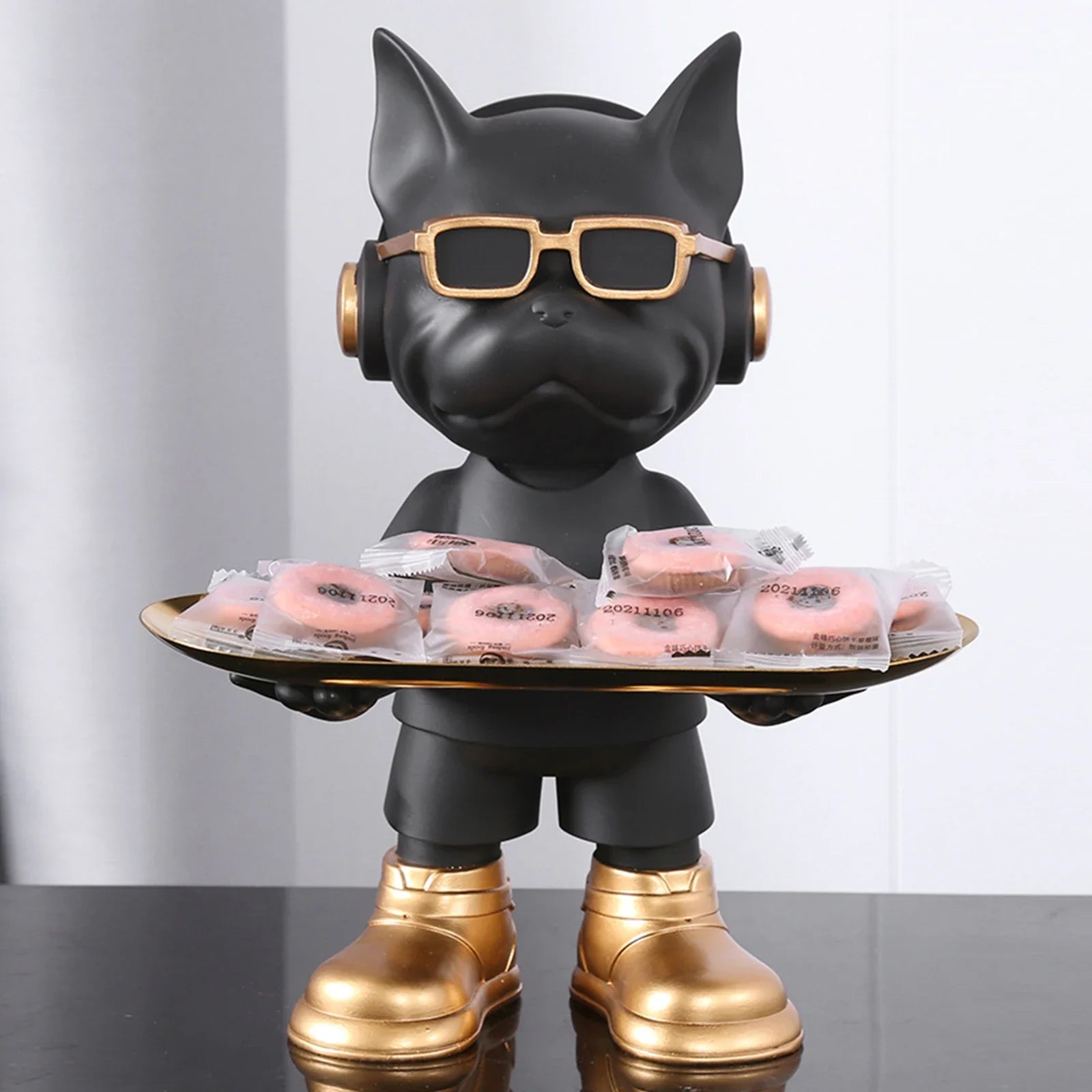 Chic Statue de Chien - Décor Ludique et Élégant