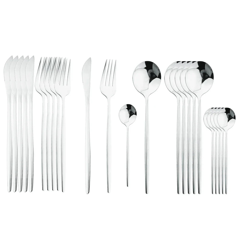 Ensemble de Couverts en Or Luxe - Pour une Mise en Table Élégante
