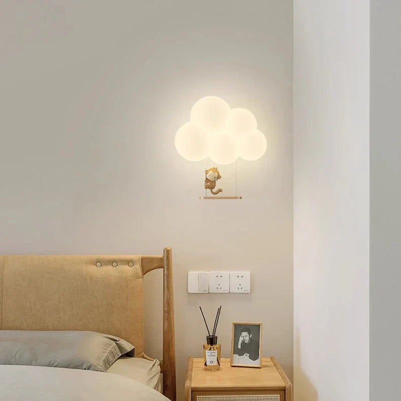 Magie de la Lumière dans la Lampe Murale pour Enfants
