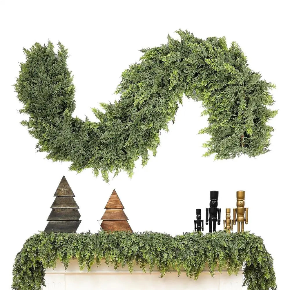 Guirlande de Noël Branches Vertes de Cyprès Motif Hivernal Accent